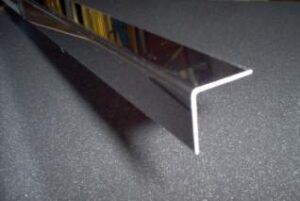 Угол прямой из нержавеющей стали