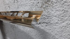 профиль из нержавеющей стали KU профиль из нержавеющей стали KU