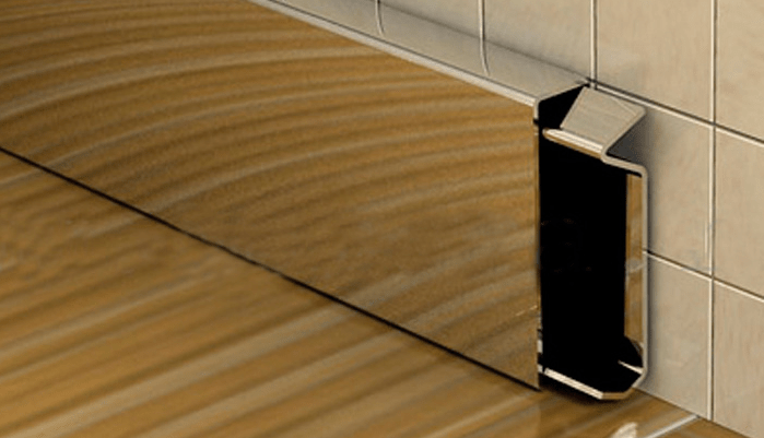 Плинтус из нержавеющей стали с кабель каналом и клипсами