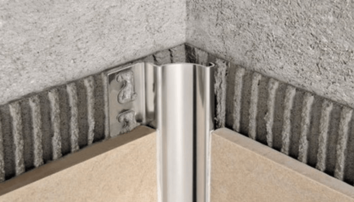 Внутренний угол под плитку из нержавейки